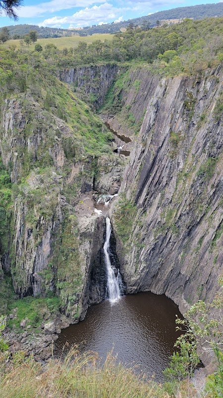 Waterfall Wonders: Apsley Falls - Apsley Falls