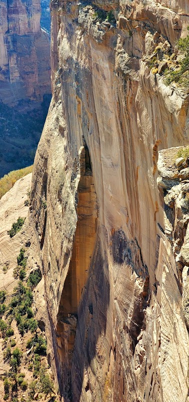 Spectacular Geology at Mummy Cave Overlook outdoor detail
