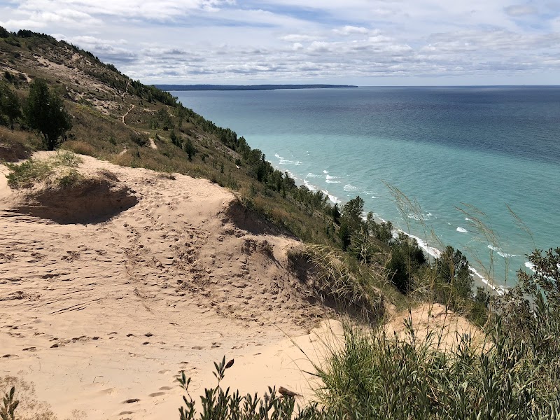 Scenic Treks on the Empire Bluff Trail outdoor detail