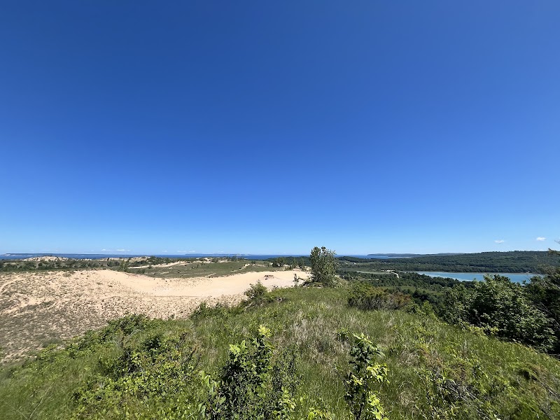 Discover the Natural Beauty of Sleeping Bear Heritage Trailhead surrounding landscape