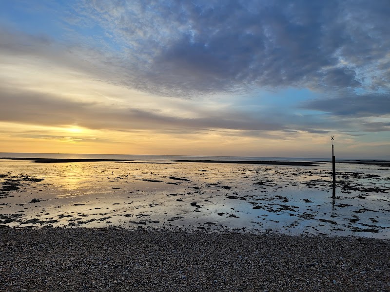 Coastal Charm of Bognor Regis Beach - Bognor Regis Beach
