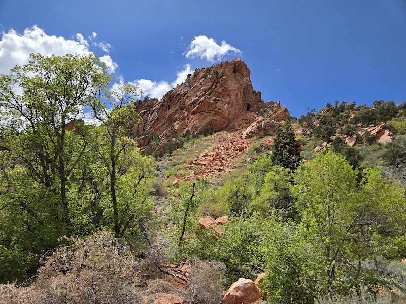 Spring Creek Canyon: A Natural Gem in Kanarraville surrounding landscape
