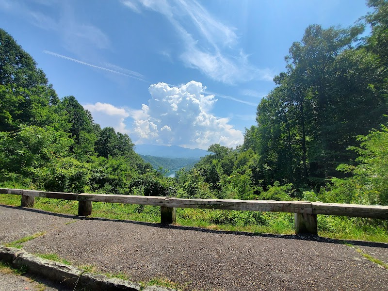 Discover the Breathtaking Fontana Lake Overlook outdoor detail