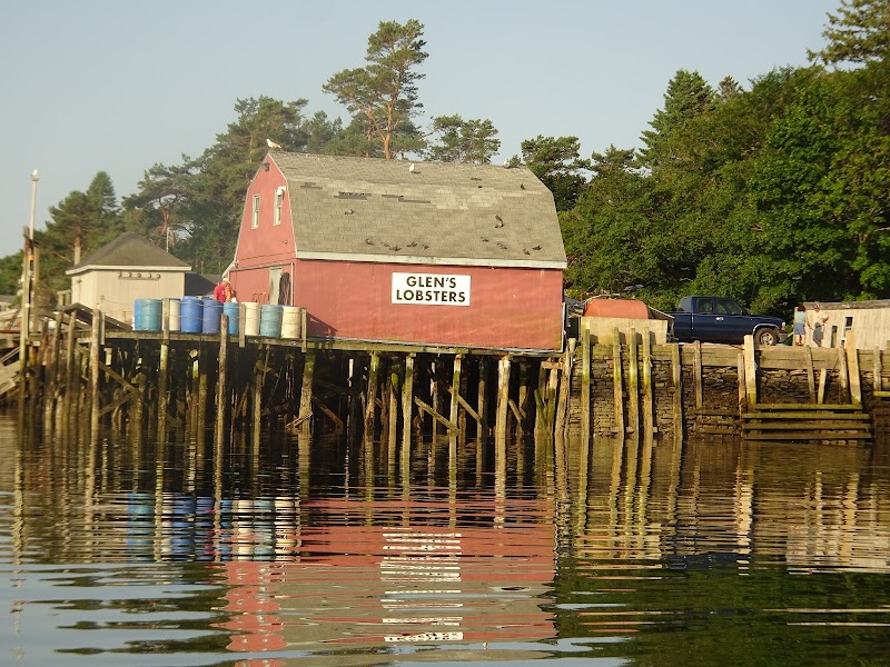 Charming Mackerel Cove in Harpswell outdoor detail