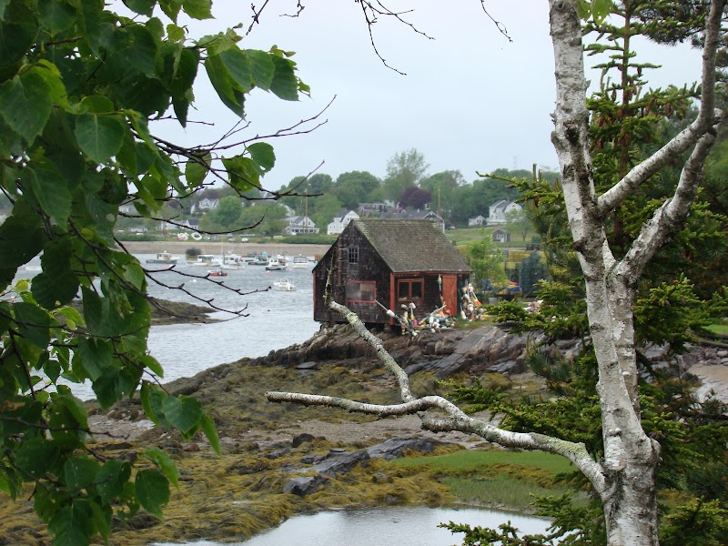 Charming Mackerel Cove in Harpswell surrounding landscape
