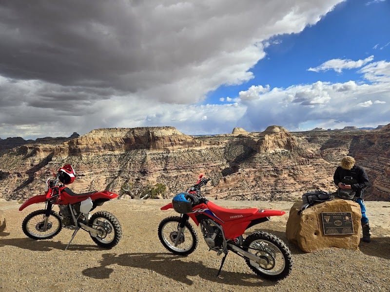 Canyon Adventures: Little Grand Canyon, Utah outdoor detail