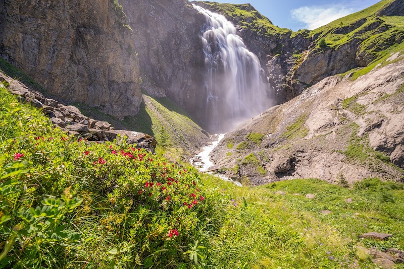 Waterfall Wonders: Engstligenfälle Adelboden - Engstligenfälle Adelboden
