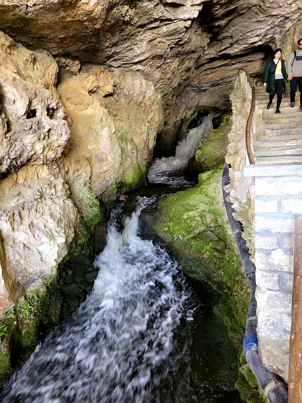 Nature's Masterpiece: St. Beatus Waterfall - St. Beatus Waterfall