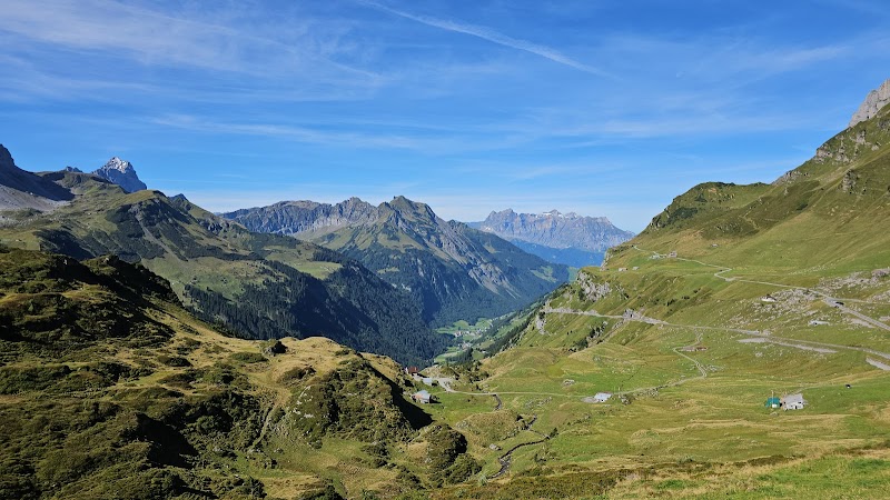 Alpine Escape: Discover Stäuber in Unterschächen - Stäuber