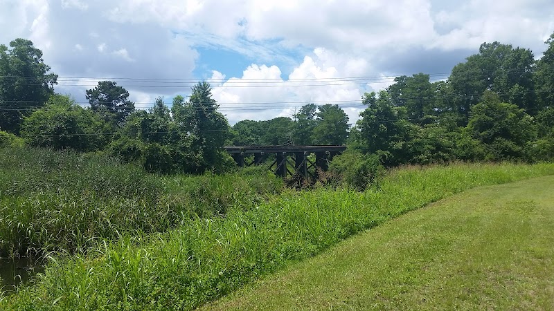 Nature's Retreat at Archie Blue Community Park surrounding landscape