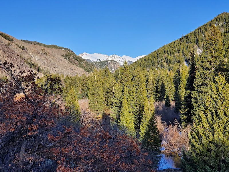 Scenic Trails of Upper Hunter Creek - Upper Hunter Creek Trailhead