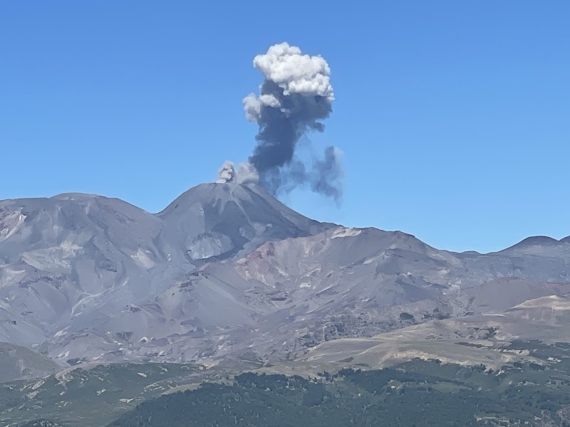Volcán Chillán: Adventure in Ñuble's Volcanic Highlands - Volcán Chillán