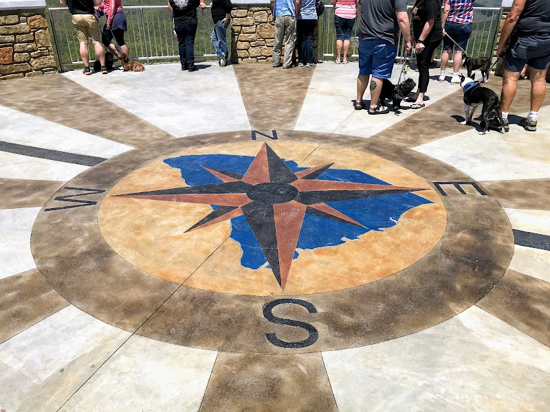 Scenic Views at Sassafras Mountain Tower, South Carolina surrounding landscape