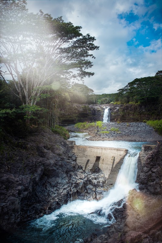Waterfall Wonder: Wai'ale Falls in Hilo, Hawaii - Wai'ale Falls