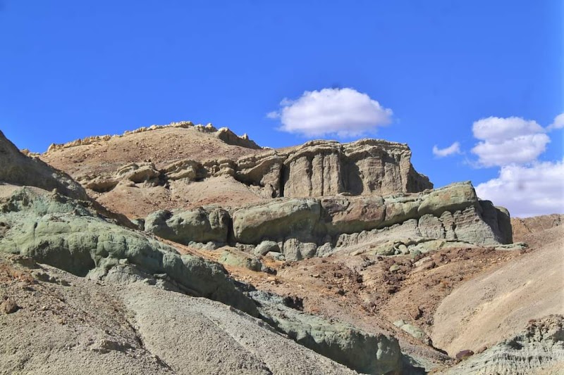 Colorful Geology and Striking Formations at Rainbow Basin Natural Area - Rainbow Basin Natural Area