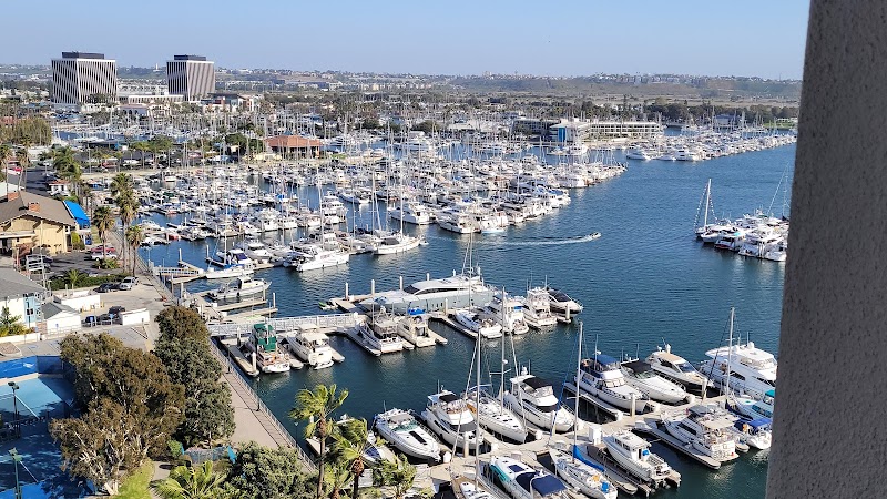 Coastal Charm and Marina Life at Marina del Rey outdoor detail