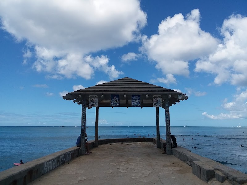 Coastal Stroll & Scenic Views at Waikiki Walkway - Waikiki Walkway