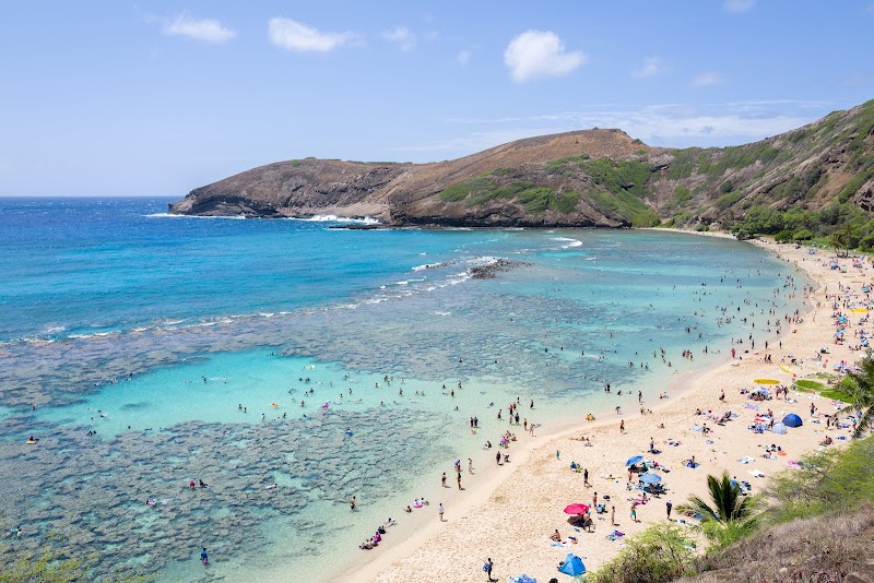 Coastal Marine Sanctuary: Hanauma Bay Nature Preserve in Honolulu - Hanauma Bay Nature Preserve