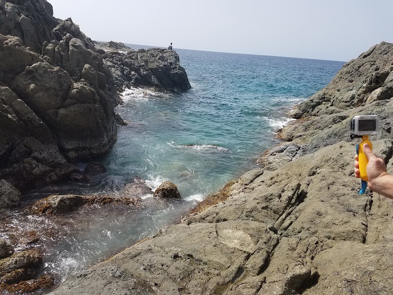 Natural Thermal Pool Wonder - Bubbly Pool, British Virgin Islands - Bubbly Pool