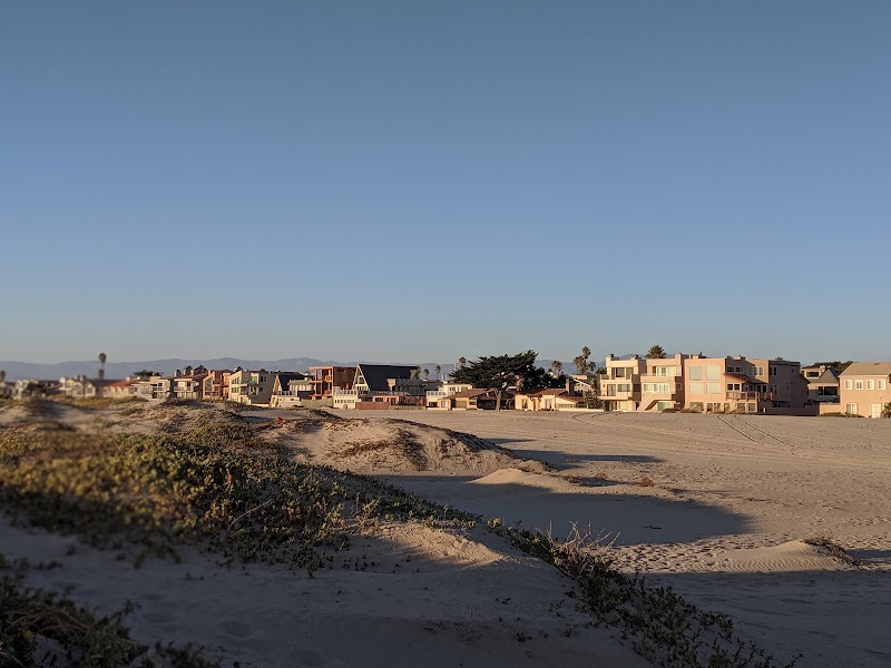 Coastal Charm of Hollywood Beach, Oxnard outdoor detail