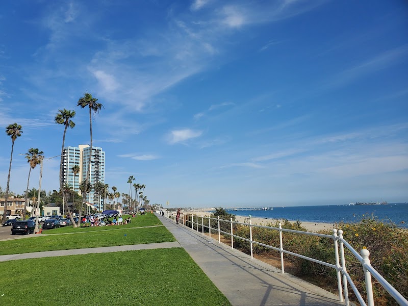 Coastal Scenic Views at Bluff Park, Long Beach outdoor detail
