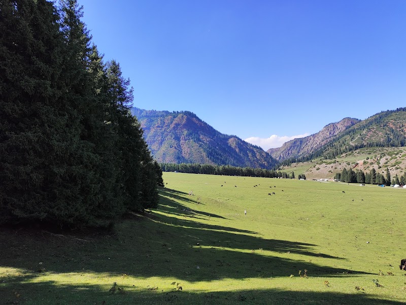 Scenic Valley Retreat: Kok Jaiyk Valley in Dzhetyoguz, Kyrgyzstan - Kok Jaiyk valley