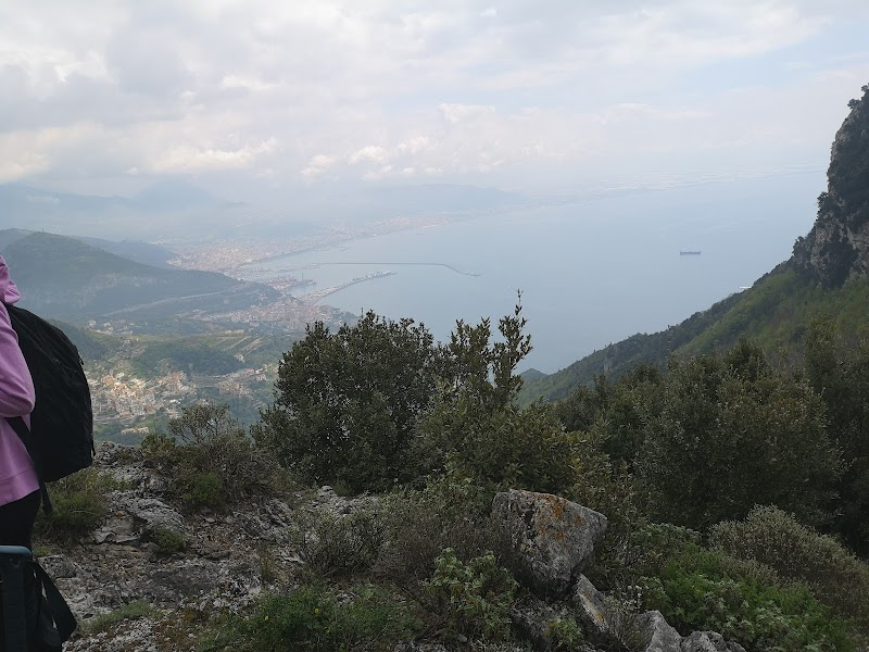 Mountain Trek and Coastal Views at Alta Via Dei Monti Lattari outdoor detail