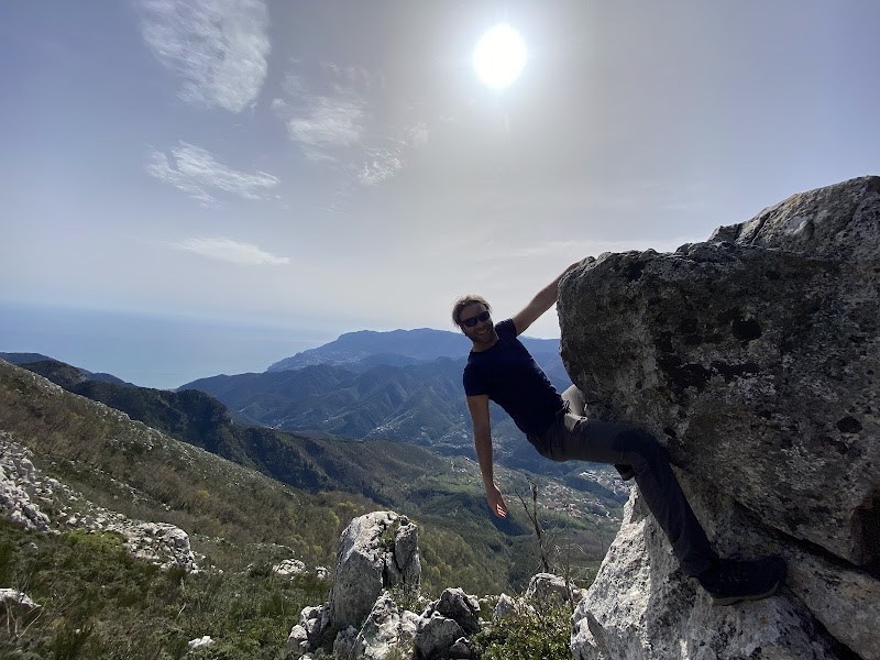 Mountain Trek and Coastal Views at Alta Via Dei Monti Lattari - Alta Via Dei Monti Lattari - Traversata Costiera Amalfitana Sorrentina 🅿️ meeting point