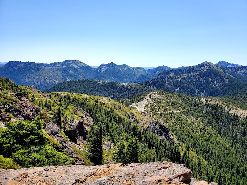 Mountain Views & Forest Trails of the Pacific Coast Ranges - Pacific Coast Ranges