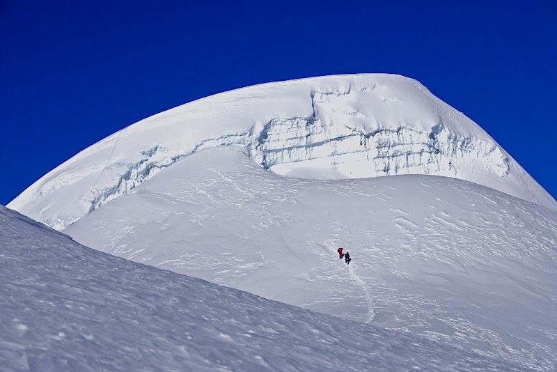 Climbing the Majestic Mera Peak in Nepal - Mera Peak Climbing