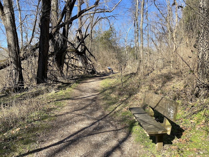 Serene Water Escape at Harpeth River State Park - Hidden Lake outdoor detail