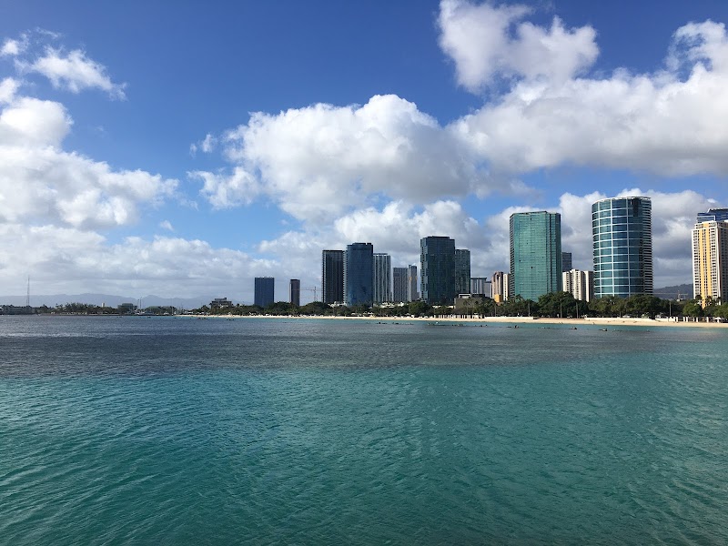 Coastal Escape at Ala Moana Beach, Honolulu - Ala Moana Beach