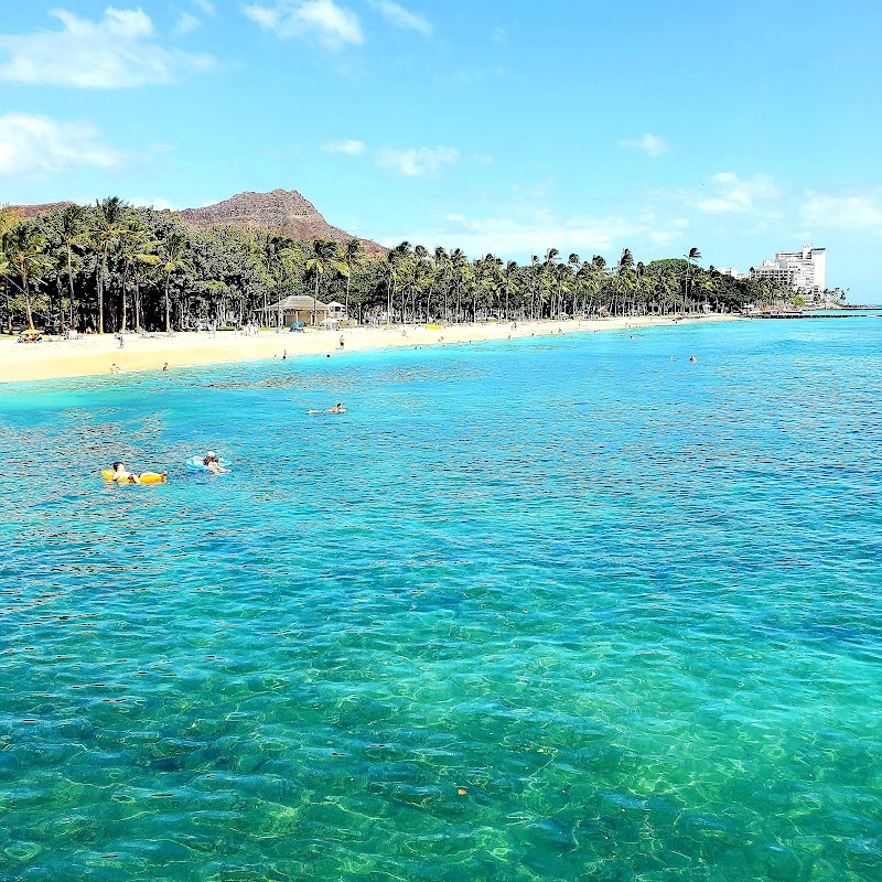 Coastal Escape at Queens Beach, Honolulu - Queens Beach