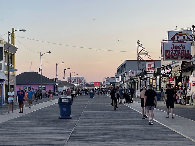 Seaside Fun at Wildwood Boardwalk - Wildwood Boardwalk