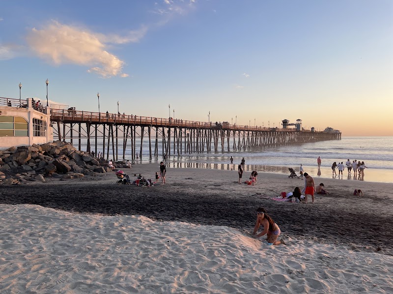 Coastal Experience at Oceanside City Beach - Oceanside City Beach
