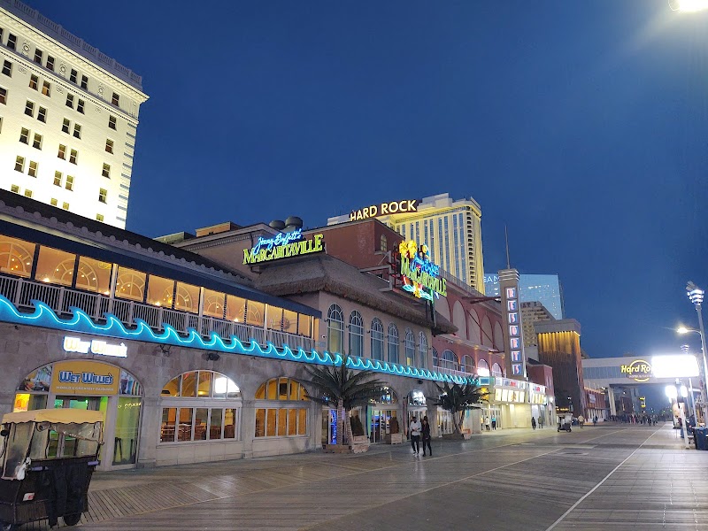 Scenic Boardwalk Views in Atlantic City surrounding landscape