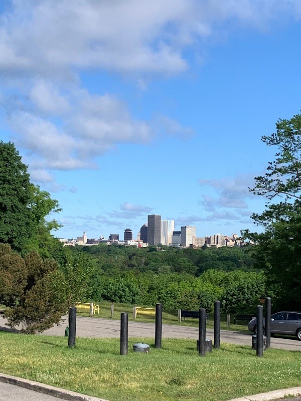 Outdoor Oasis in Rochester: Cobbs Hill Park - Cobbs Hill Park