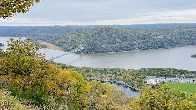 Scenic Trails and Lakes of Harriman State Park, New York outdoor detail