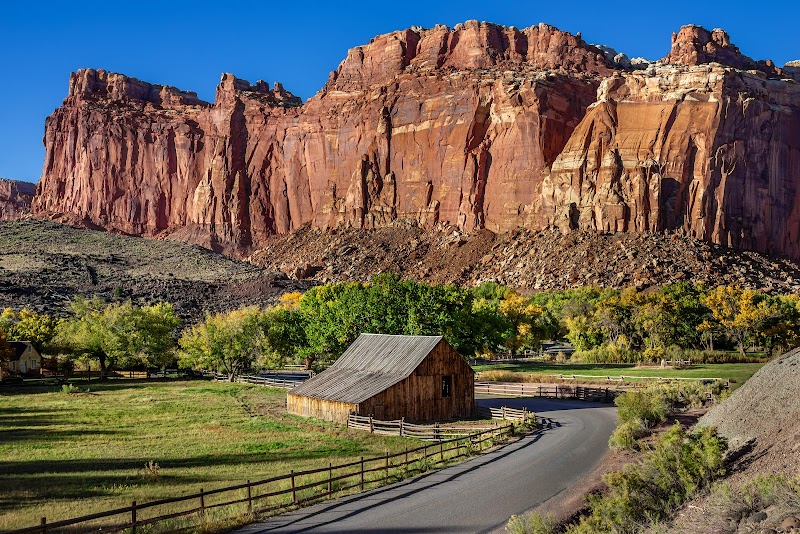 Natural Wonders of Capitol Reef National Park - Capitol Reef National Park