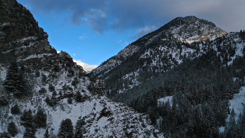 Scenic Big Cottonwood Canyon near Salt Lake City - Big Cottonwood Canyon