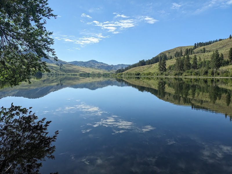 Lakeside Serenity at Pearrygin Lake State Park, Winthrop - Pearrygin Lake State Park