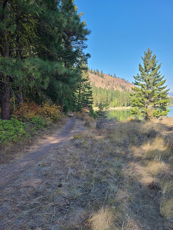 Scenic Trailhead Adventure at Chickadee Trailhead near Winthrop, WA - Chickadee Trailhead