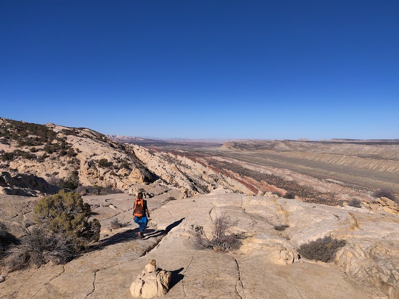 Hiking Upper Muley Twist Canyon Trail near Torrey, Utah - Upper Muley Twist Canyon Trail