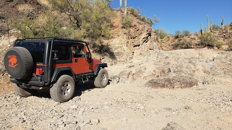 Adventure and Scenic Beauty at Box Canyon, Arizona - Box Canyon