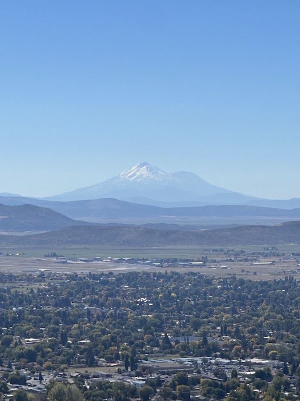Scenic Hiking at Hogback Mountain near Klamath Falls, Oregon - Hogback Mountain