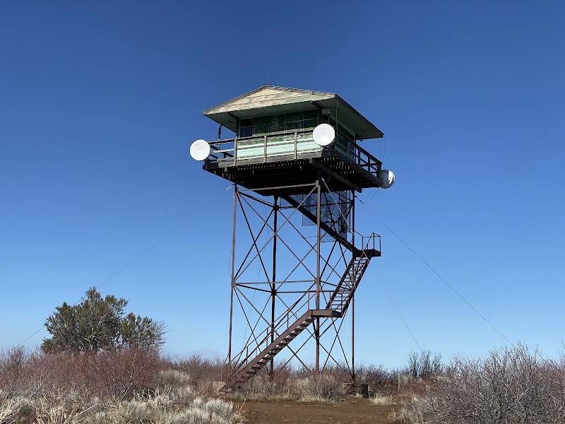 Scenic Hiking at Hogback Mountain near Klamath Falls, Oregon - Hogback Mountain