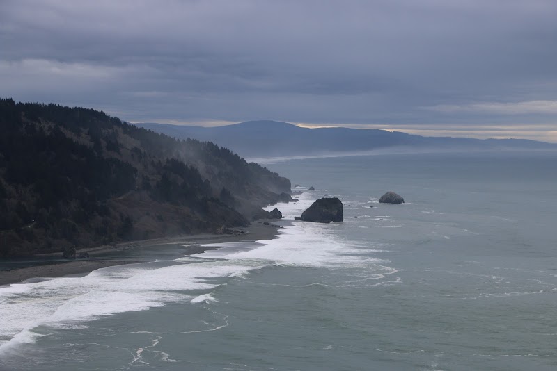 Coastal Wonders at Klamath River Overlook surrounding landscape