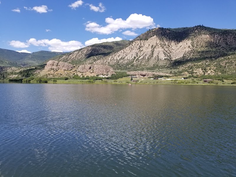 Serene Water Escape at Sweetwater Lake Colorado - Sweetwater Lake