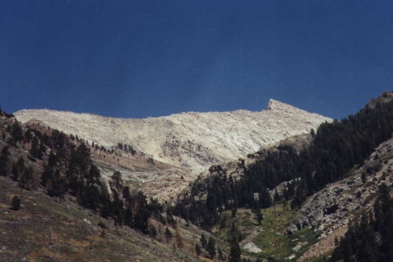 Hiking to Sawtooth Peak in California's Eastern Sierra - Sawtooth Peak