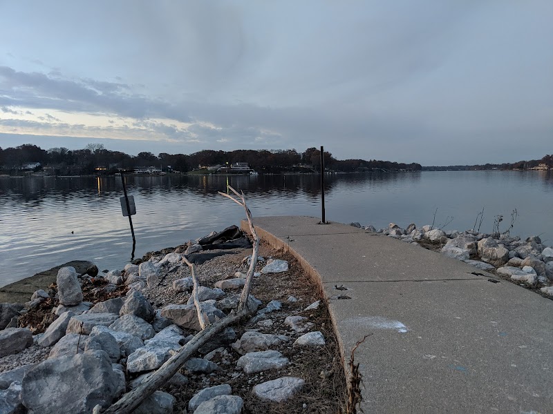 Lakeside Beach: A Lakeshore Gem in Spring Lake, Michigan - Lakeside Beach